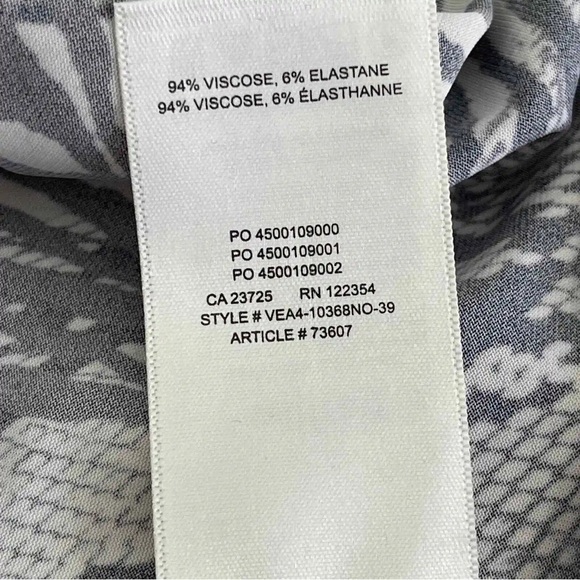 Women's Aritzia Wilfred Animal Print Stretch Top Size Small - Picture 6 of 7